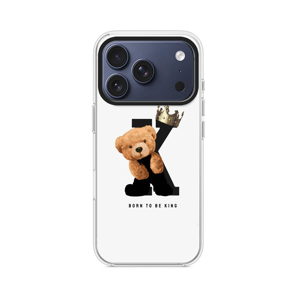 王冠をかぶったくまのぬいぐるみとアルファベットK iPhone 17 Proオリジナルケース