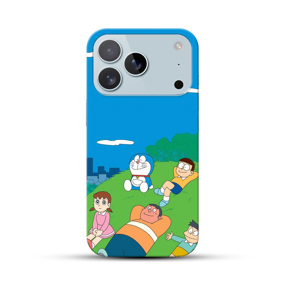 青空の草原でくつろぐドラえもん iPhone 17 Proオリジナルハードケース