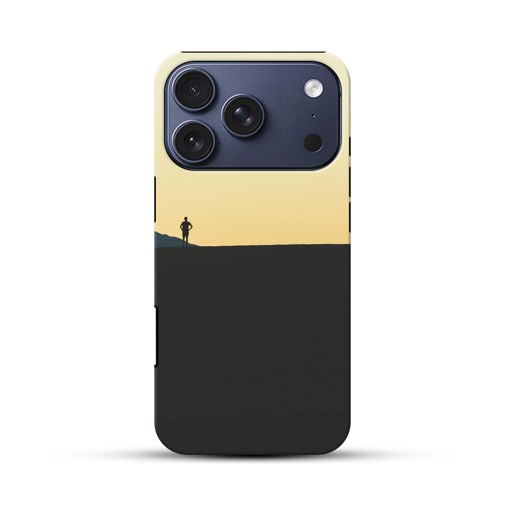 夕焼けシルエットの男 iPhone 17 Proオリジナルハ耐衝撃ケース