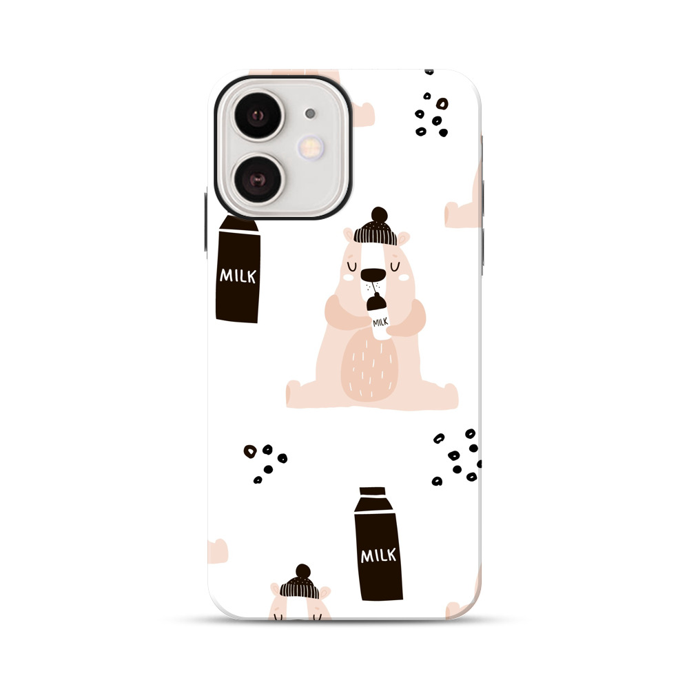 ミルクを飲むクマ iPhone 12オリジナル耐衝撃ケース