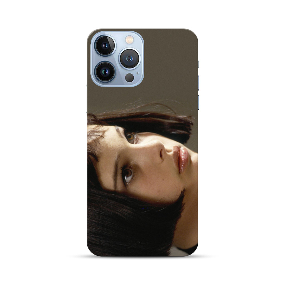 むつかしい表情の女性 iPhone 13 Pro Maxオリジナルハードケース